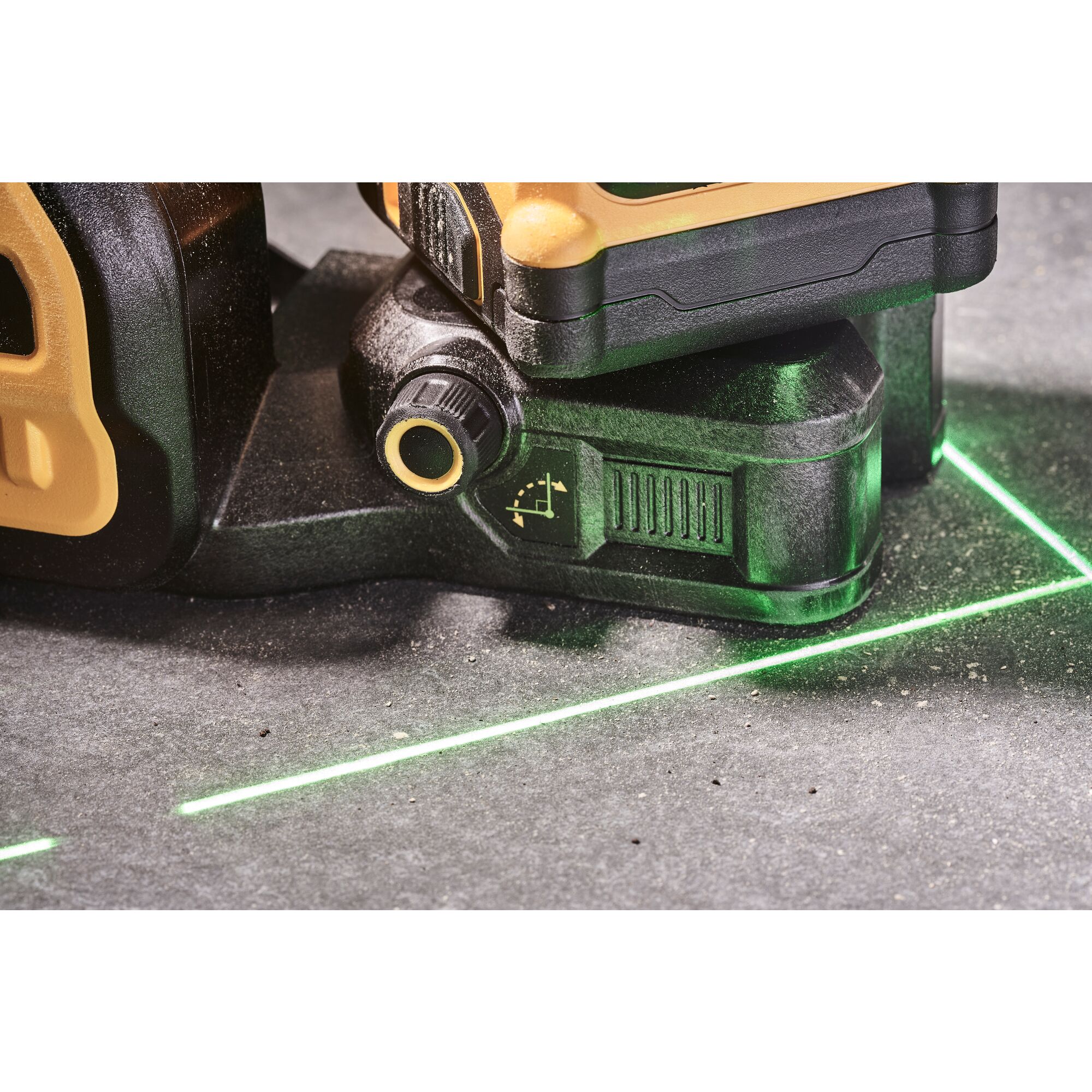 Dewalt 18v deals green laser