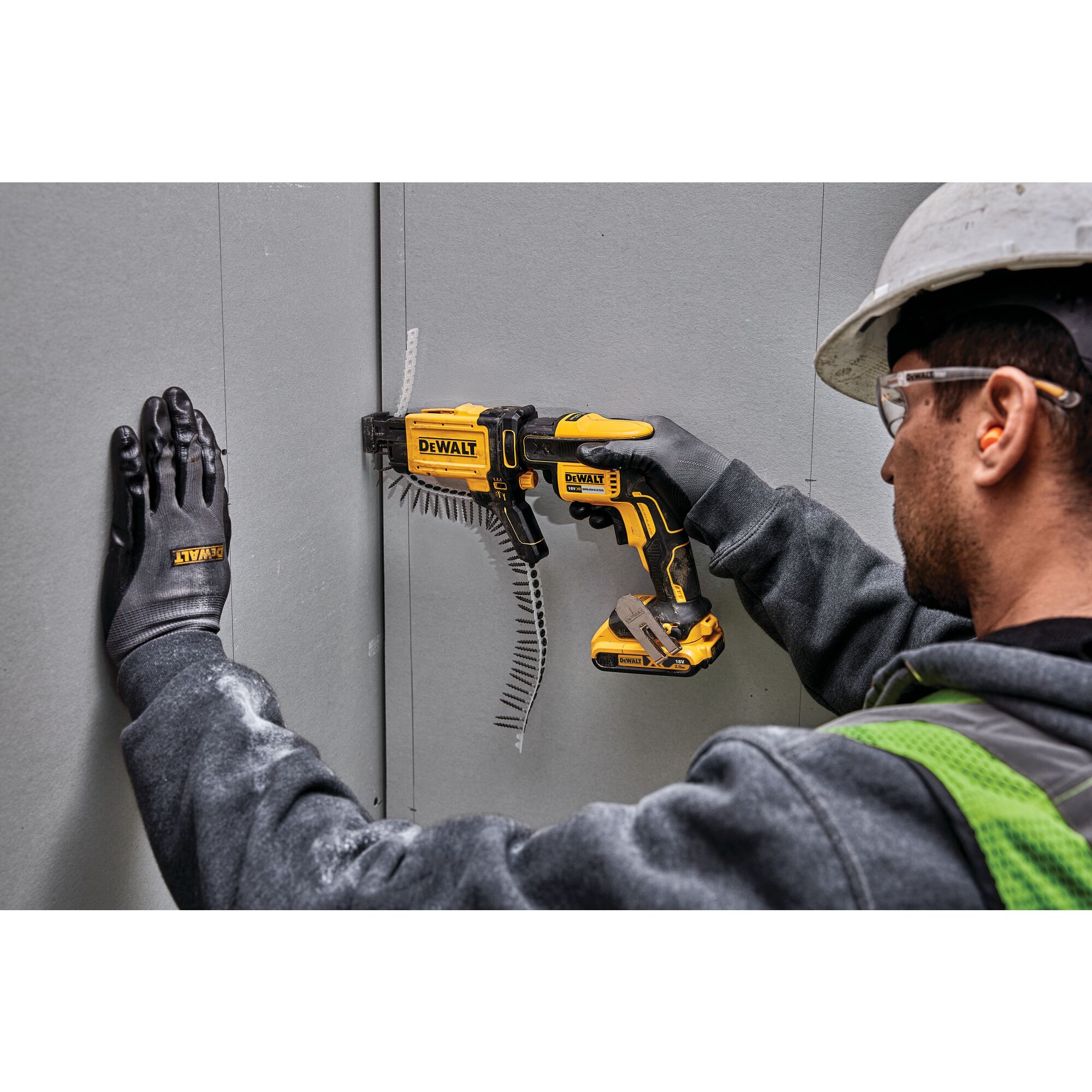 Dewalt 18v best sale collated screw gun