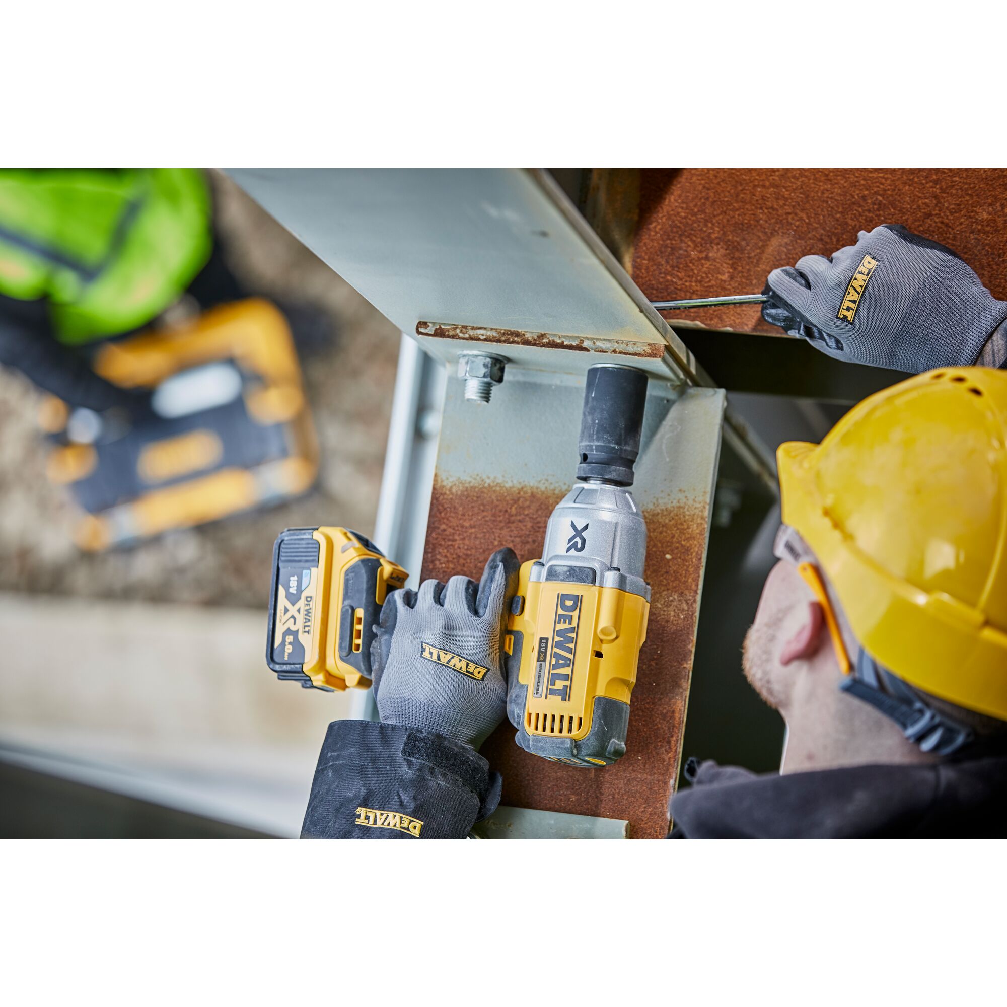 Dewalt 18v xr brushless high torque impact wrench new arrivals