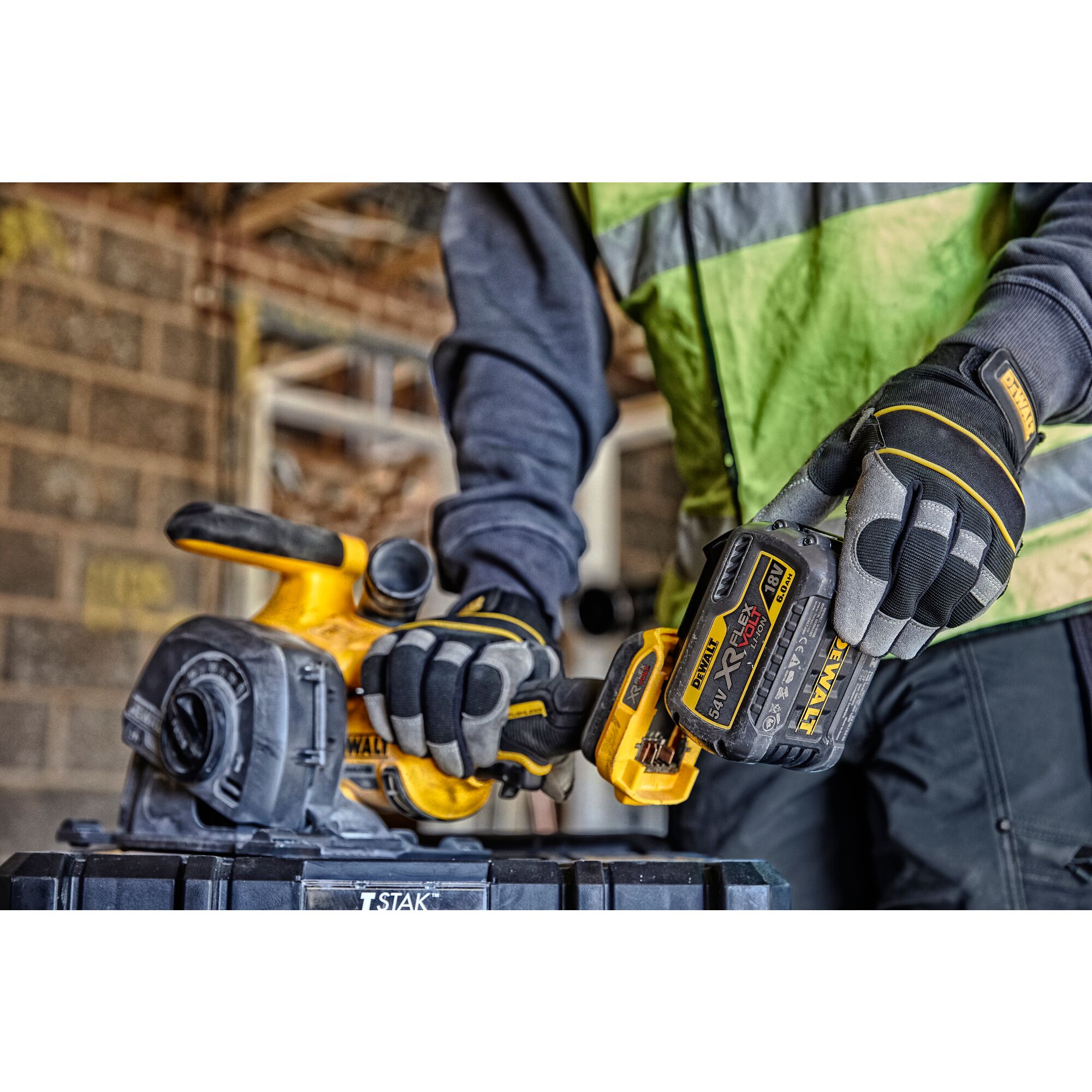 Dewalt wall best sale chaser 54v