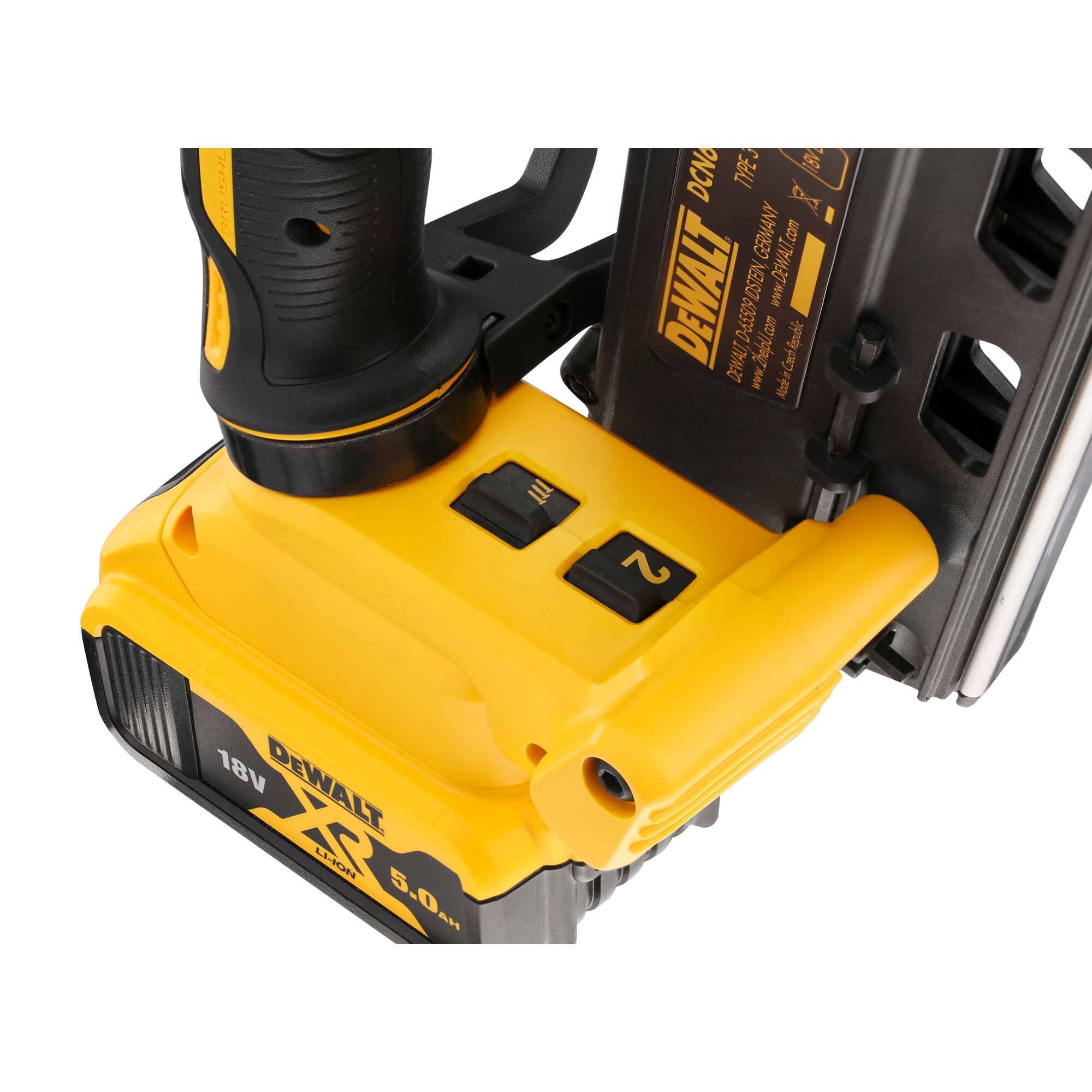 Dewalt 18v nailer twin pack hot sale