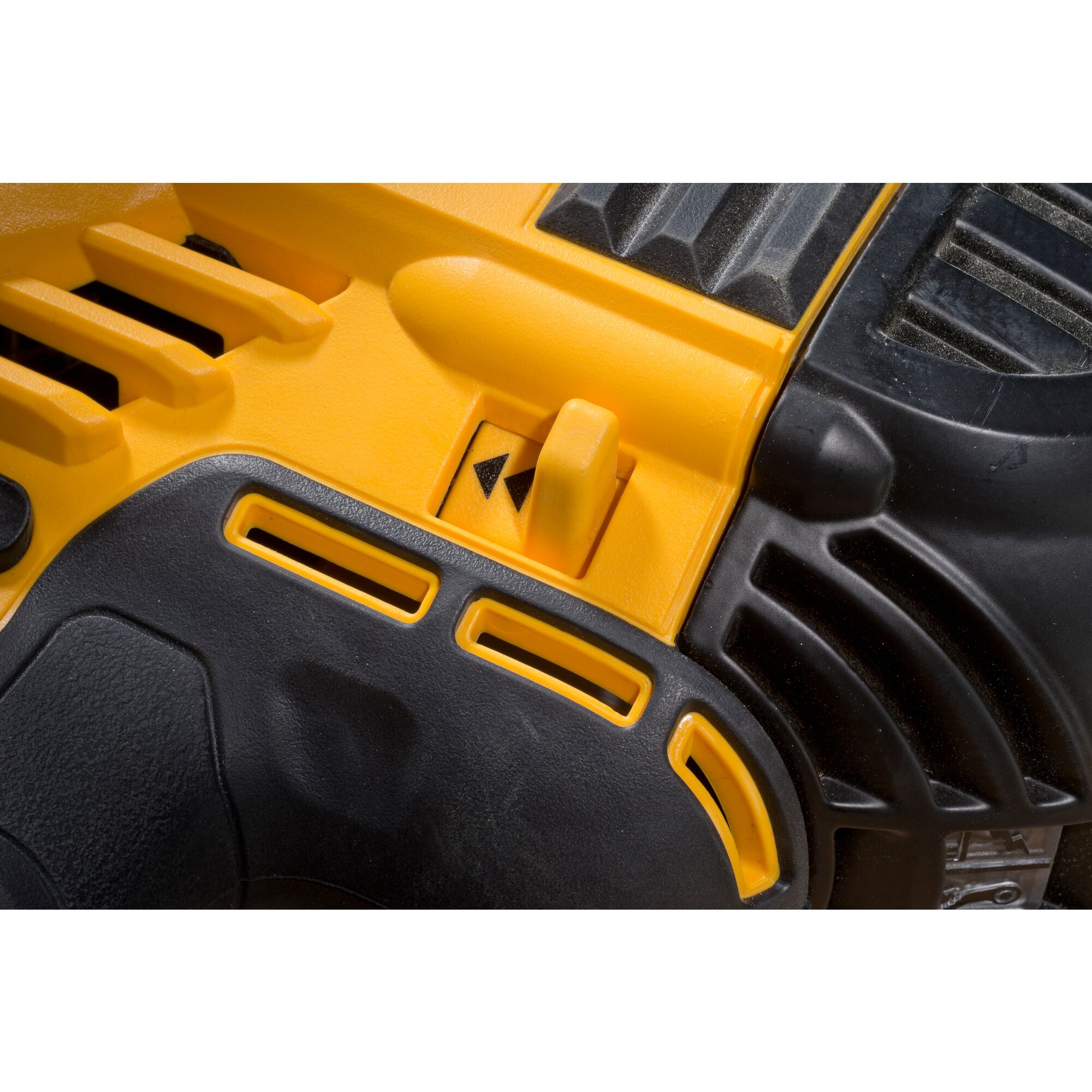 Dewalt 20v best sale metal connector nailer