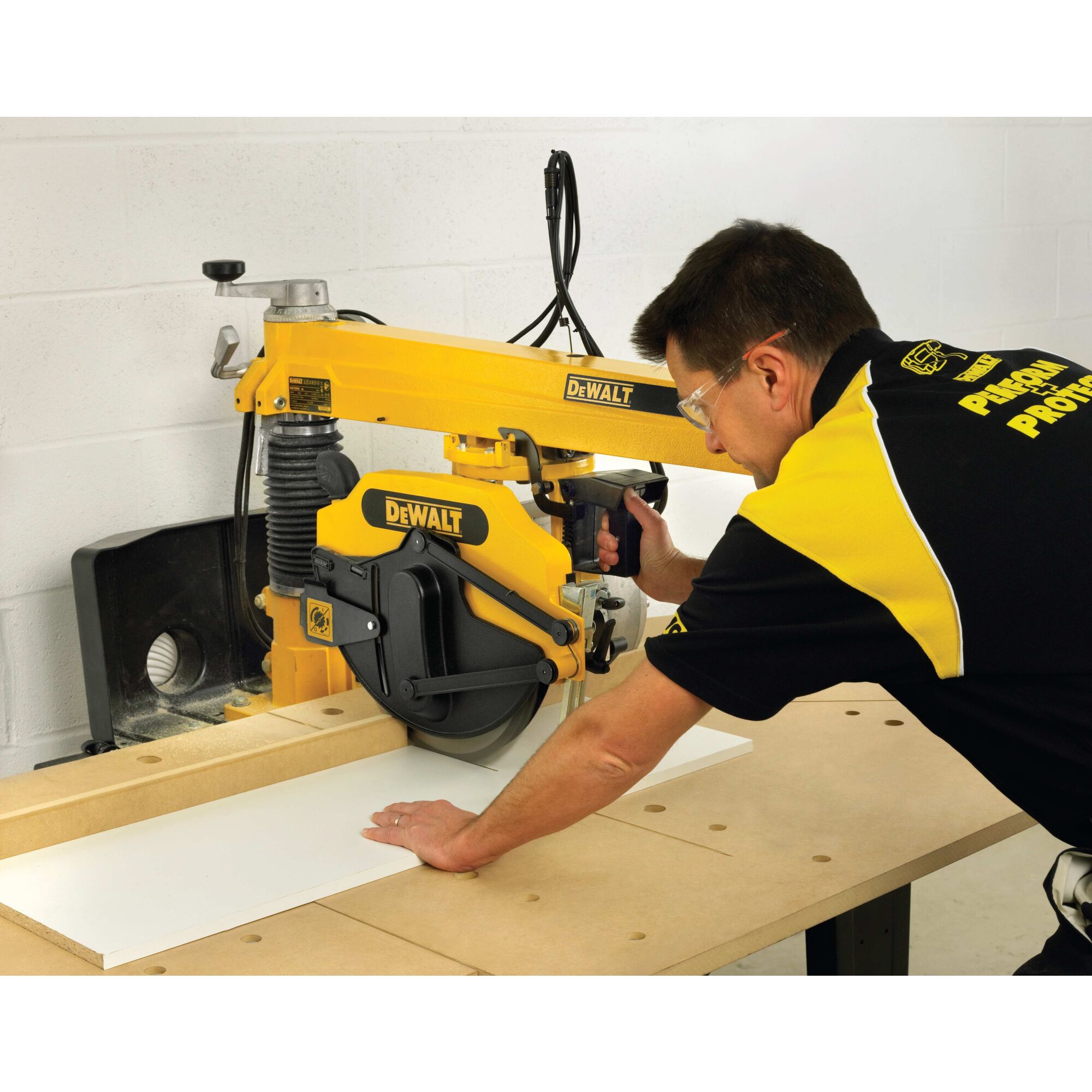 Dewalt radial 2024 arm saw