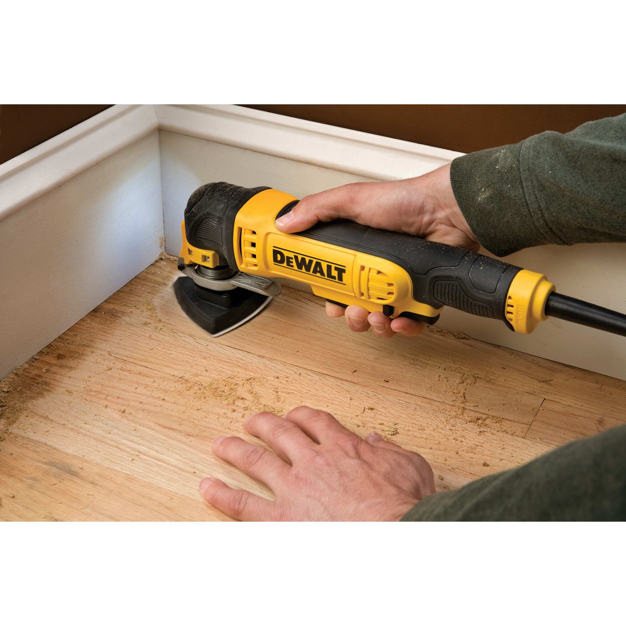 Dewalt best sale oscillating cutter