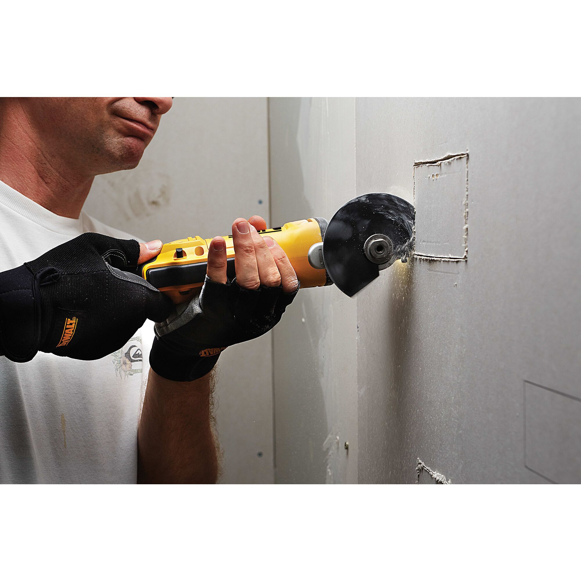 Dewalt brushless oscillating online tool