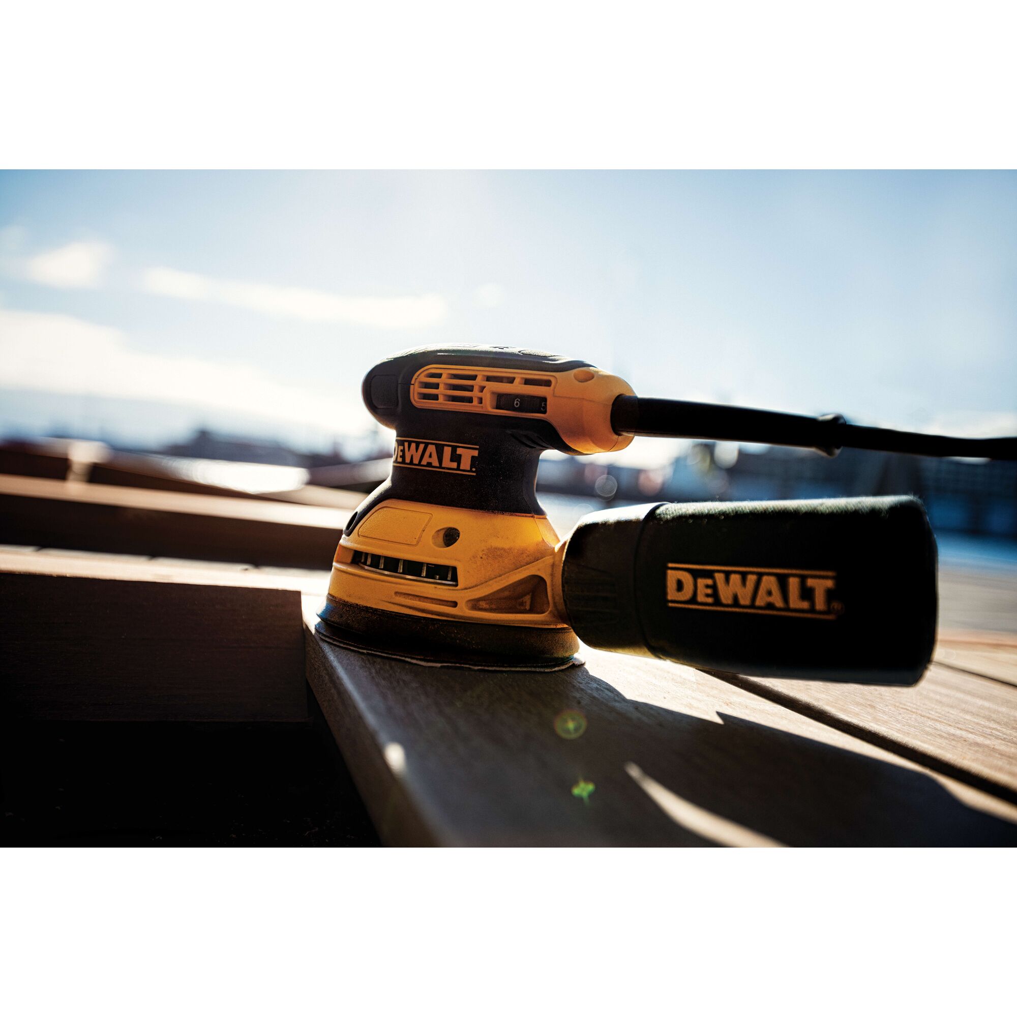 Dewalt dw6423k deals orbital hand sander